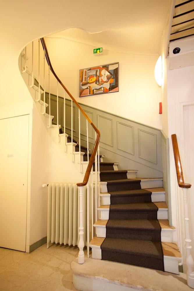 פריז Nadaud Hotel מראה חיצוני תמונה